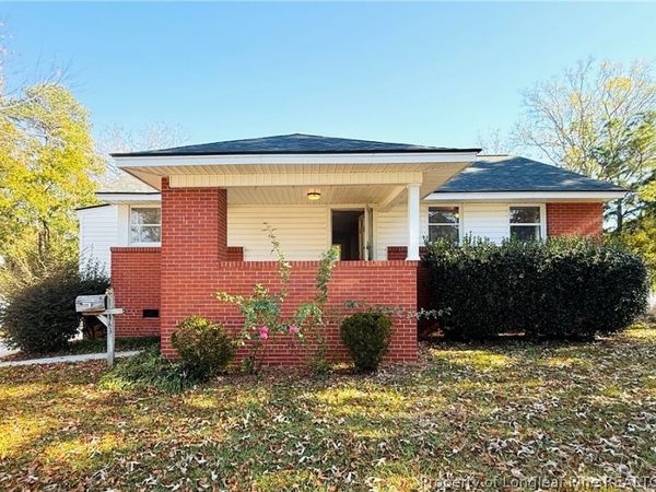 463 McRae Drive, Fayetteville, NC 28305
