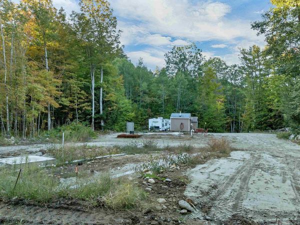 395 North Dorchester Road, Wentworth, NH 03282