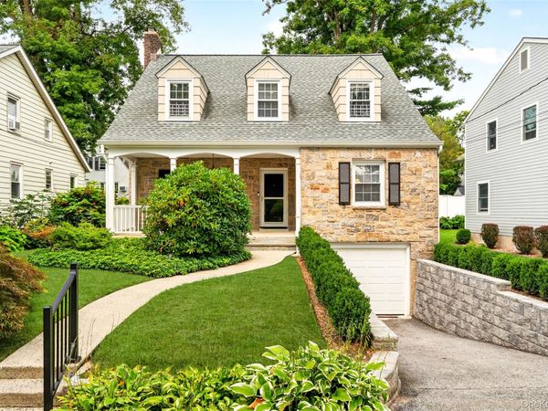 34 Smith Avenue, White Plains, NY 10605