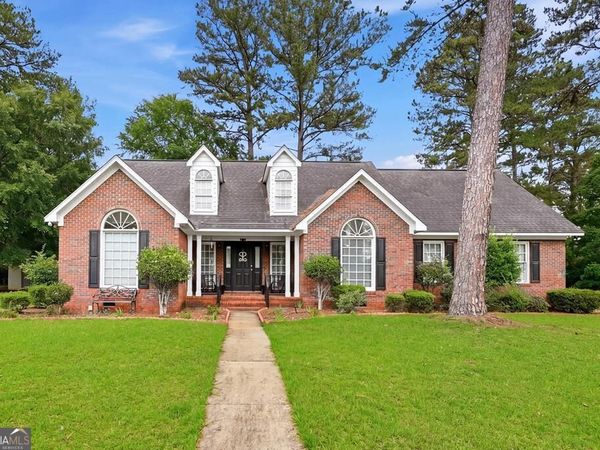2810 Doublegate Drive, Albany, GA 31721