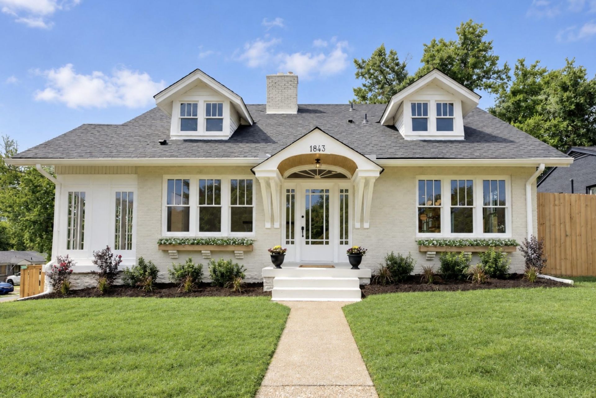 1843 25th Ave N, Nashville, TN 37208 Main Photo