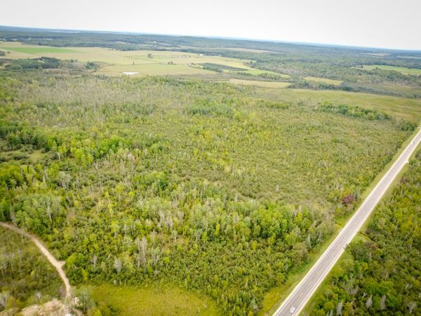 6932 E Houghton Lake Road, Merritt, MI 49667