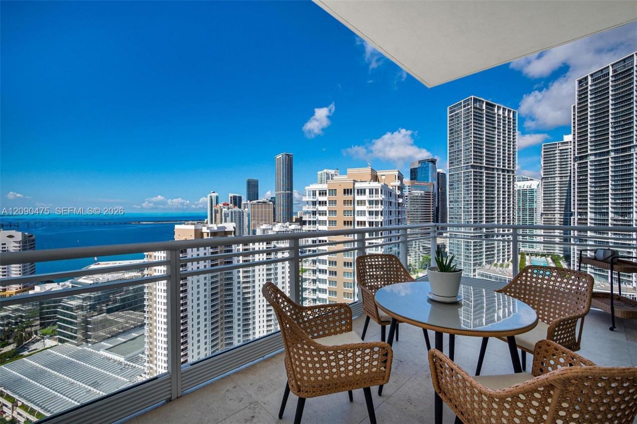 900 Brickell Key Blvd , Unit 2504, Miami, FL 33131 Photo