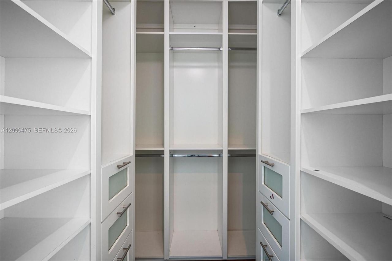 900 Brickell Key Blvd , Unit 2504, Miami, FL 33131 Photo