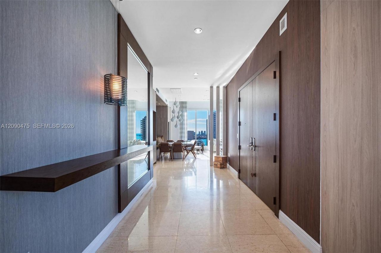 900 Brickell Key Blvd , Unit 2504, Miami, FL 33131 Photo