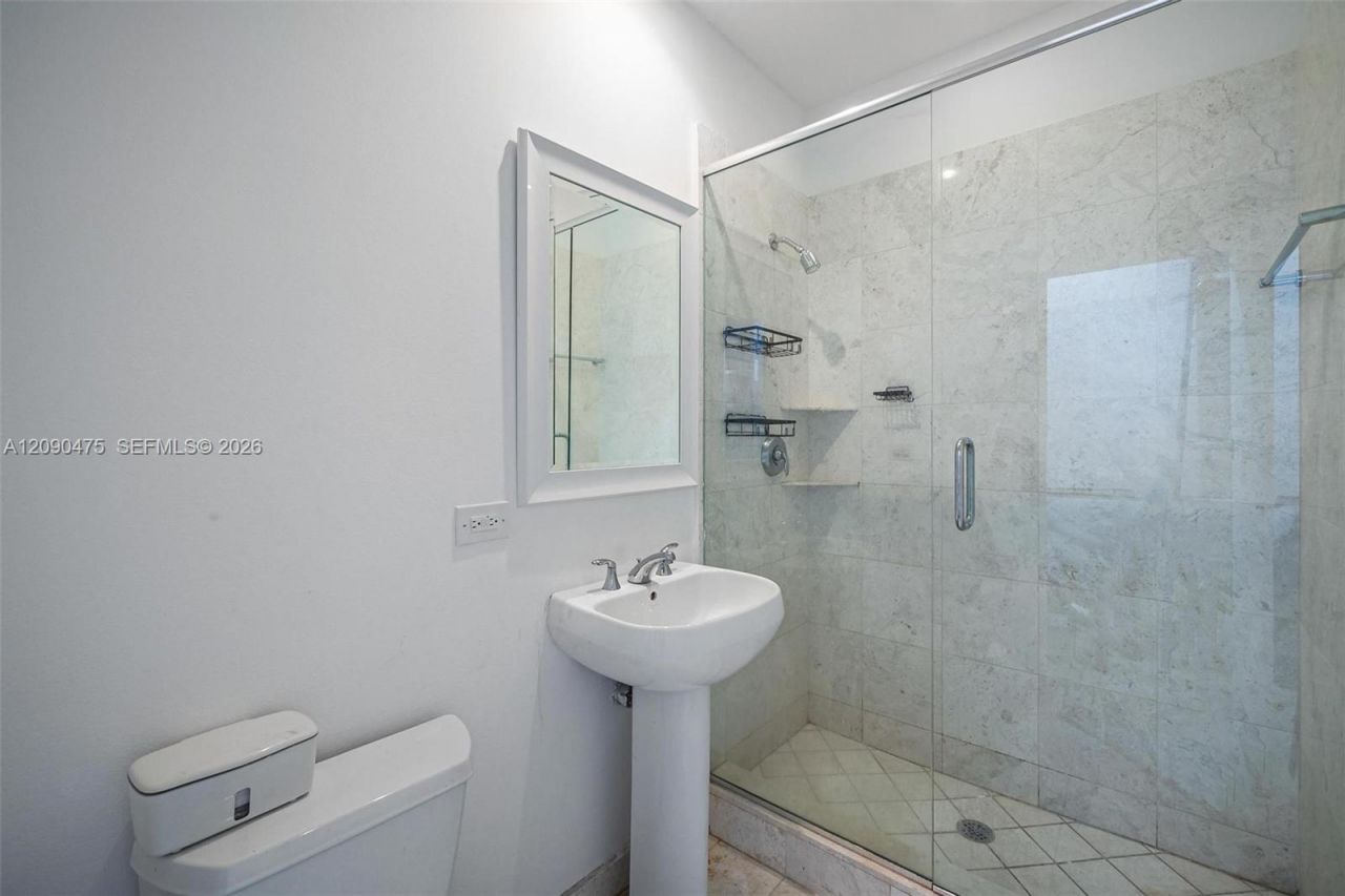 900 Brickell Key Blvd , Unit 2504, Miami, FL 33131 Photo
