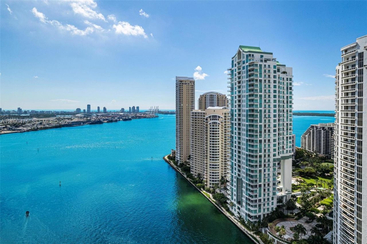 900 Brickell Key Blvd , Unit 2504, Miami, FL 33131 Photo