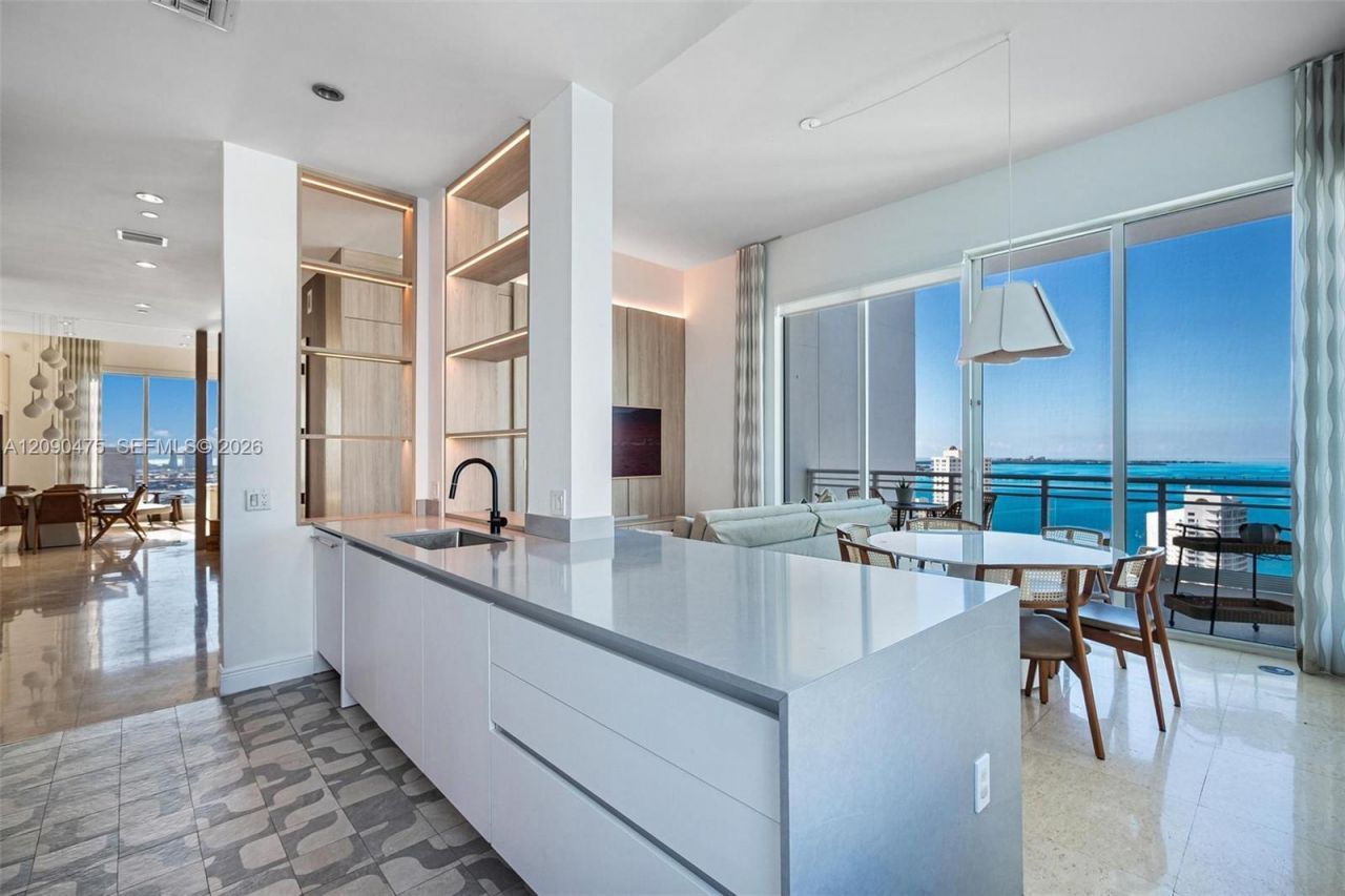 900 Brickell Key Blvd , Unit 2504, Miami, FL 33131 Photo