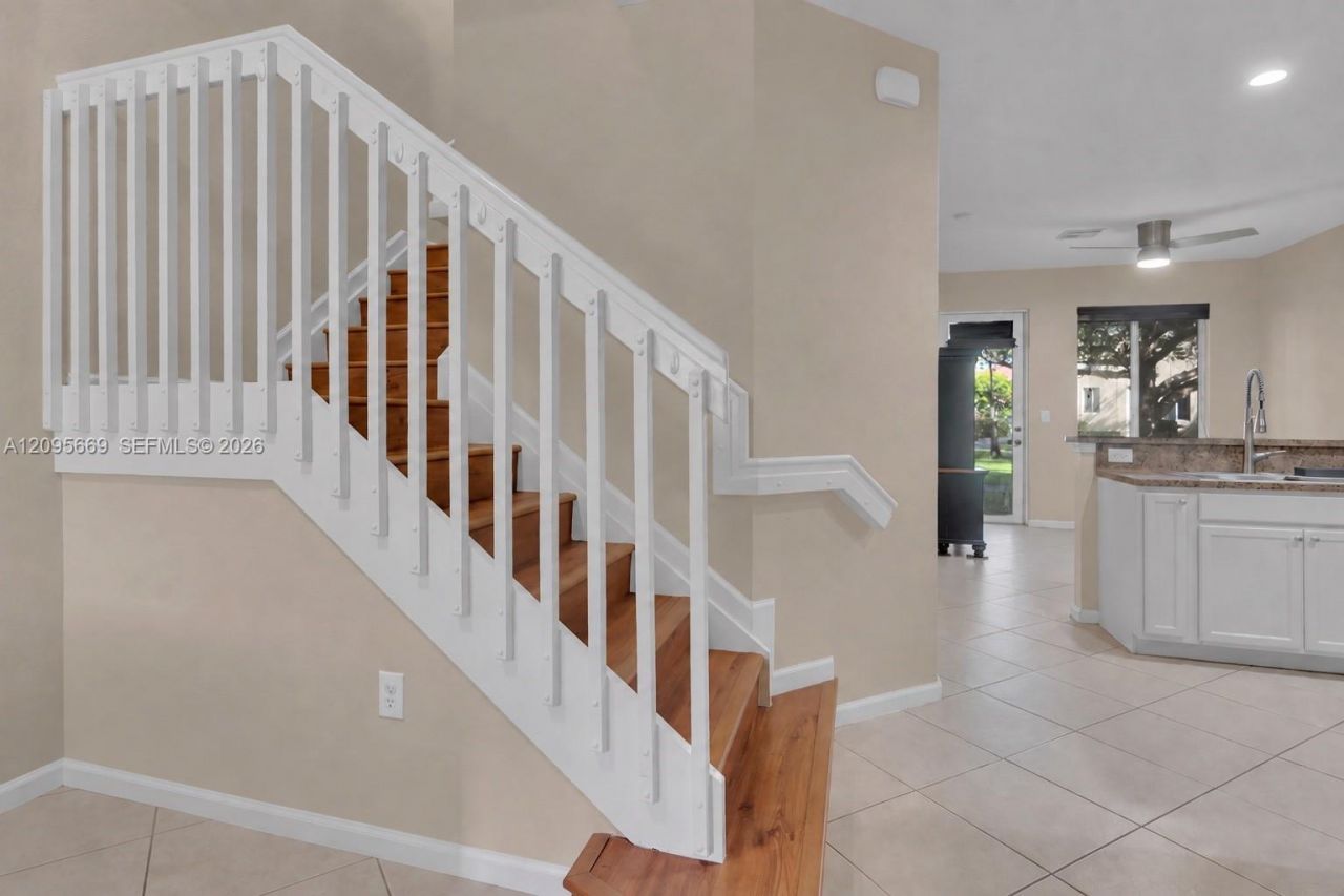 21007 NW 14th Pl, Unit 6, Miami Gardens, FL 33169 Photo