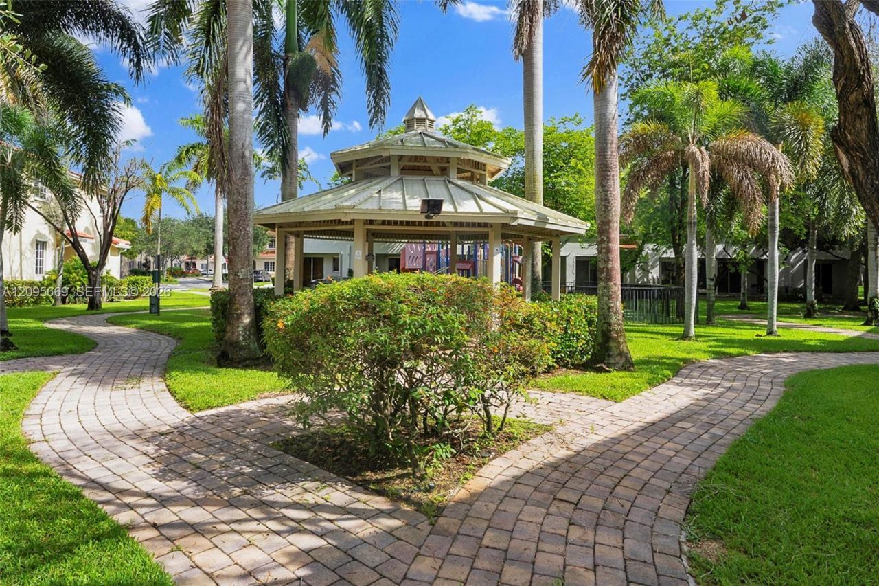 21007 NW 14th Pl, Unit 6, Miami Gardens, FL 33169 Photo