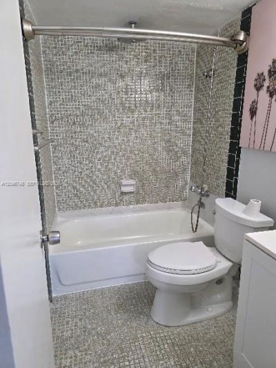 5505 NW 7th St , Unit W315, Miami, FL 33126 Photo