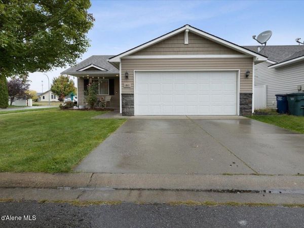 1301 N Brookhaven Ln, Post Falls, ID 83854