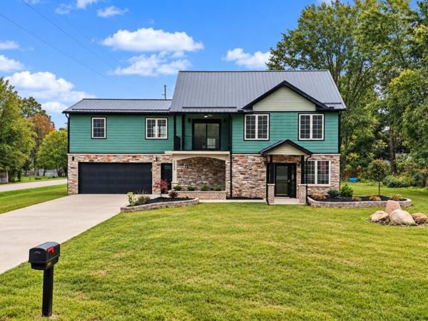 1142 Farifax Avenue, Mansfield, OH 44906