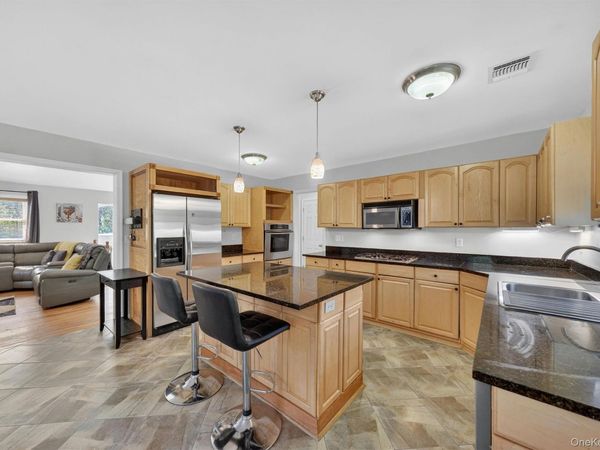 1649 State Route 32 , Highland Mills, NY 10930