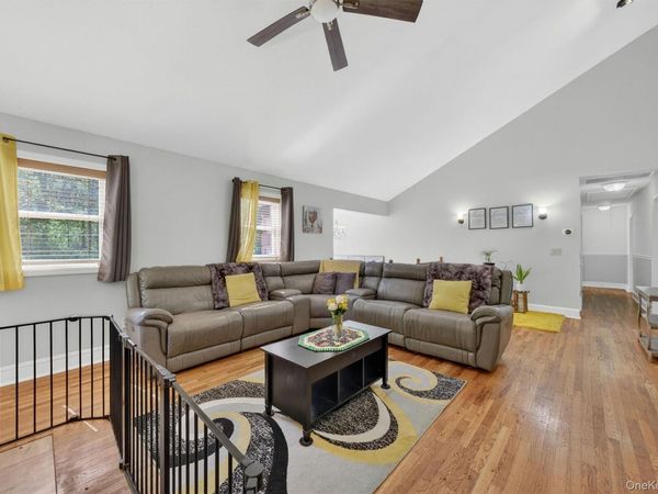 1649 State Route 32 , Highland Mills, NY 10930