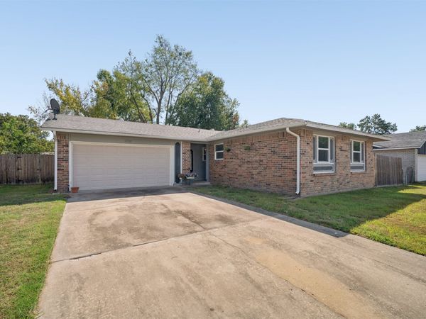 1721 Southridge Drive, Pryor, OK 74361