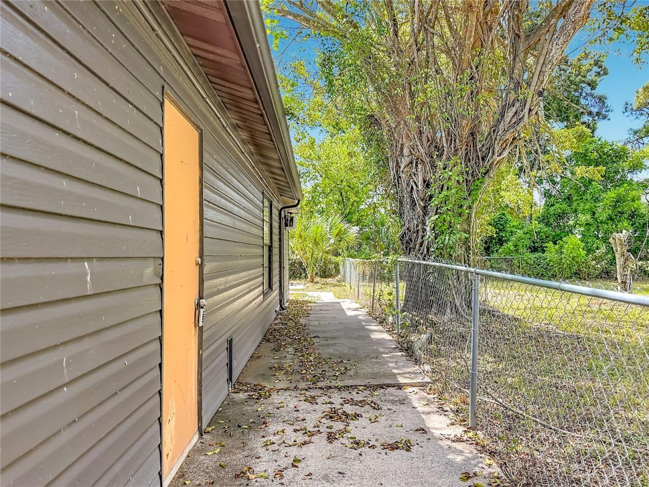 804 66th Avenue W, Bradenton, FL 34207 Photo