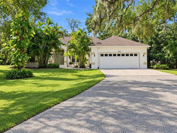 1225 OAK TREE LANE , NOKOMIS, FL 34275