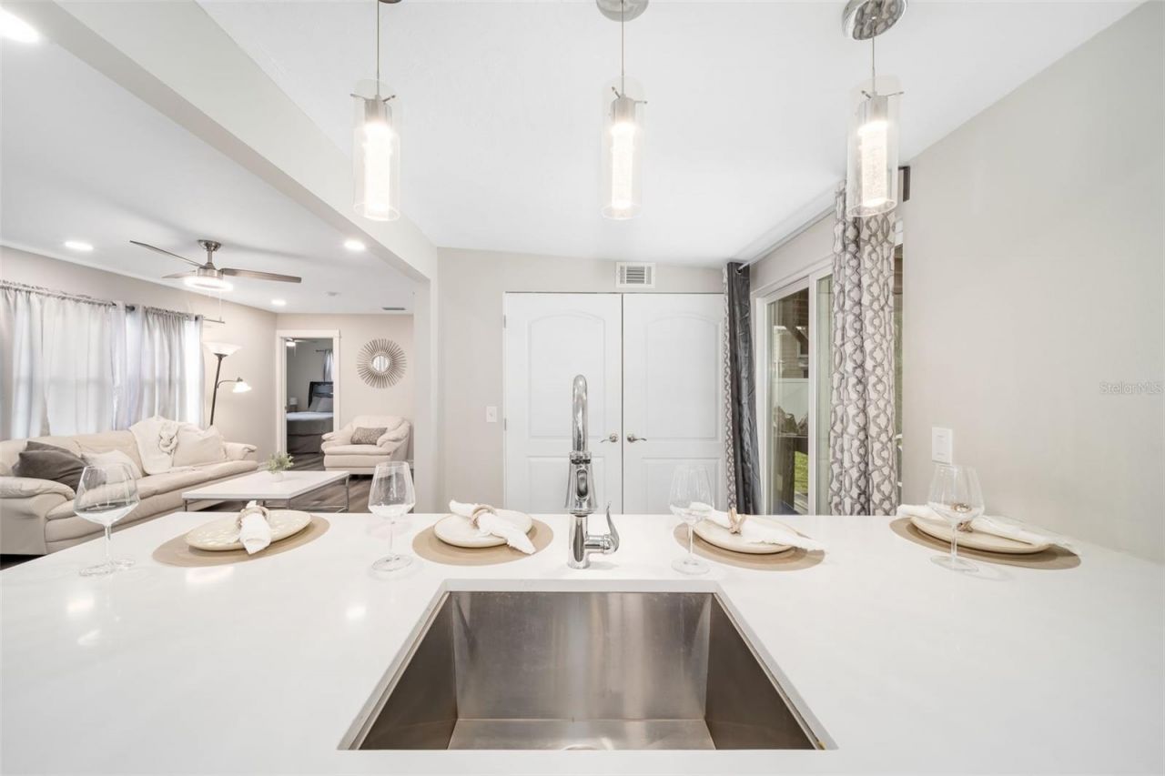 2316 Gull Lane, Sarasota, FL 34237 Photo