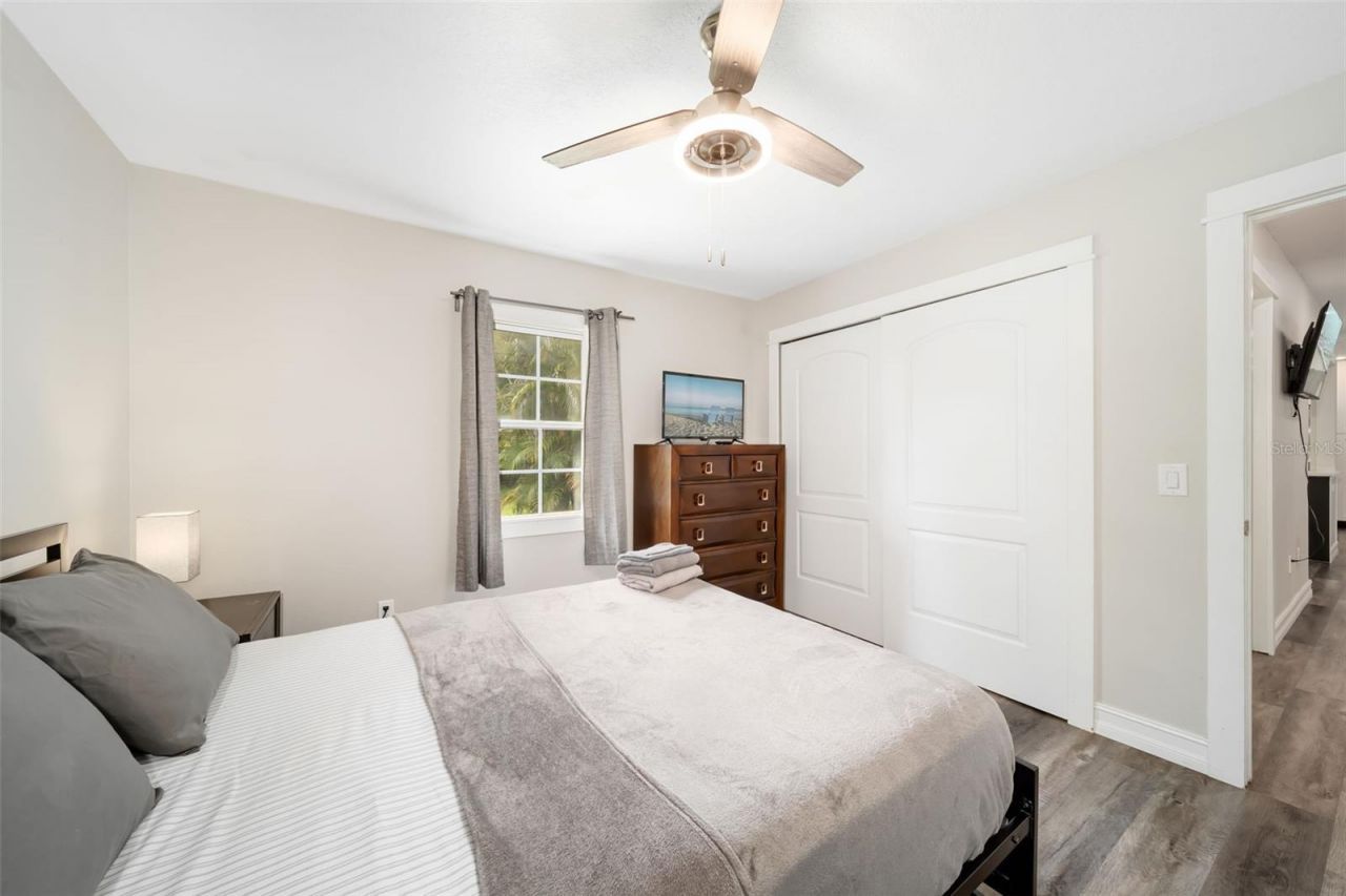 2316 Gull Lane, Sarasota, FL 34237 Photo