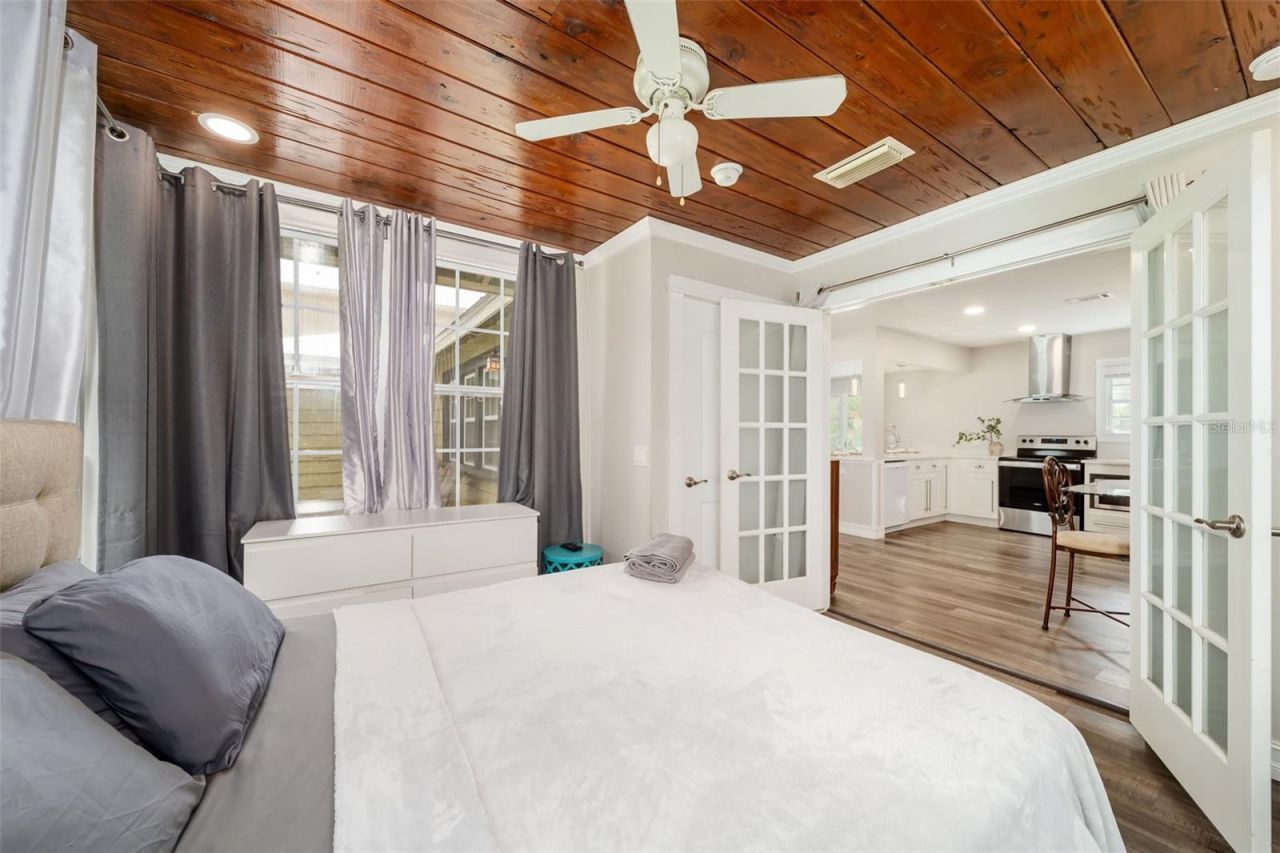 2316 Gull Lane, Sarasota, FL 34237 Photo