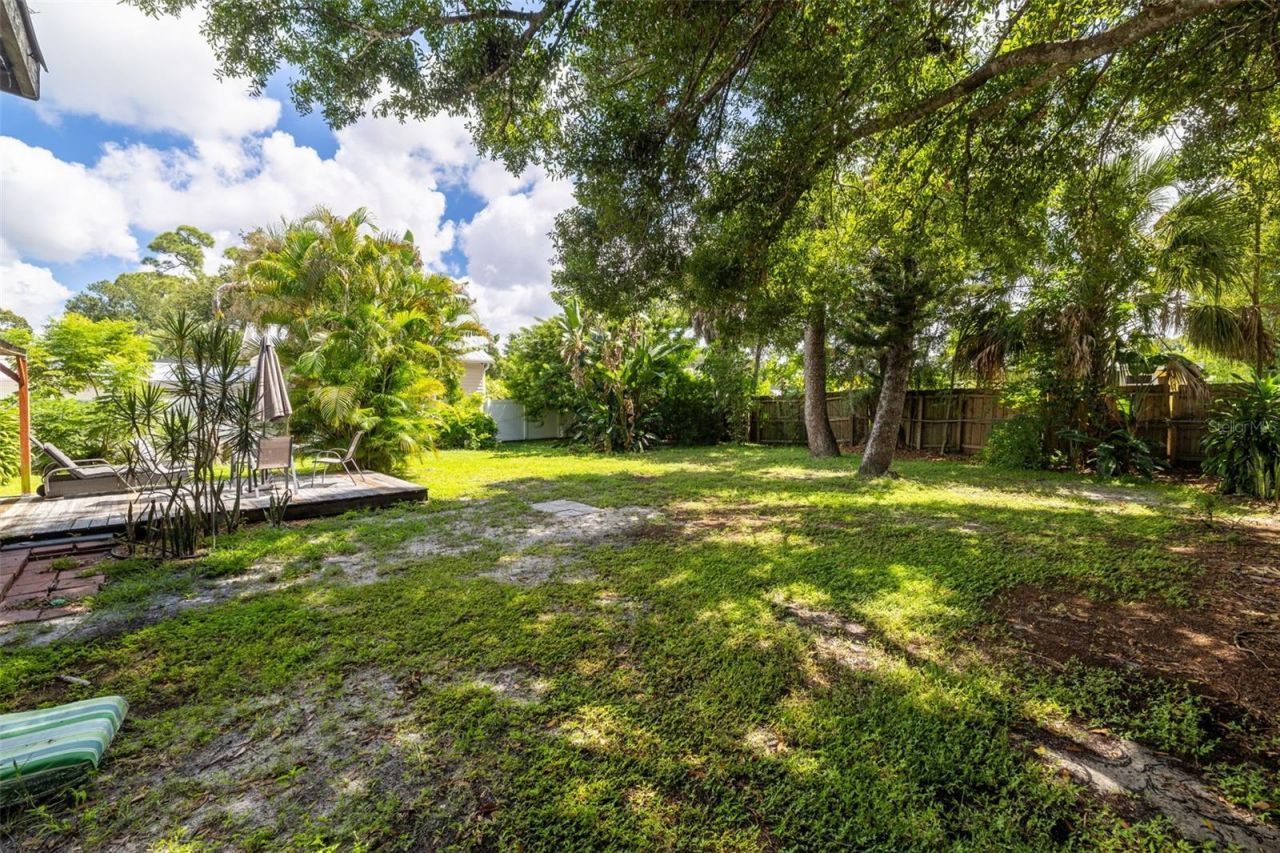 2316 Gull Lane, Sarasota, FL 34237 Photo