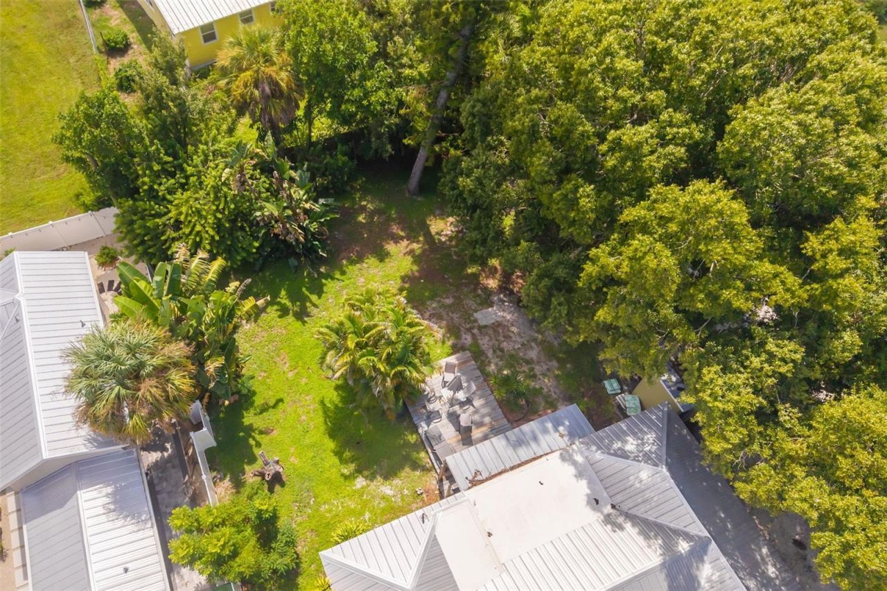 2316 Gull Lane, Sarasota, FL 34237 Photo