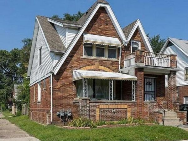 15703 Pinehurst Street , Detroit, Mi 48238