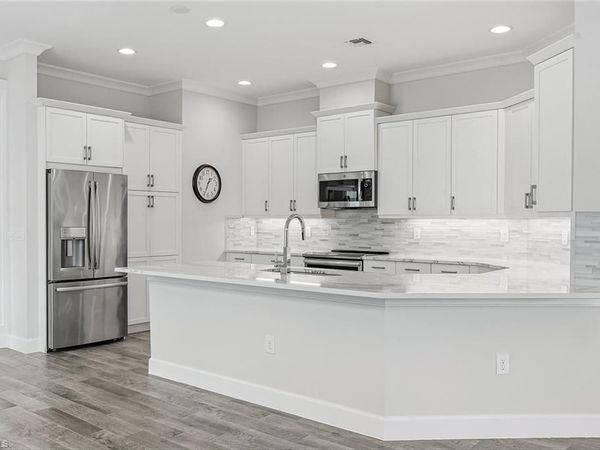 5879 Haiti DR , NAPLES, FL 34113