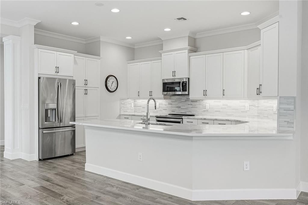 5879 Haiti Dr, Naples, FL 34113 Photo
