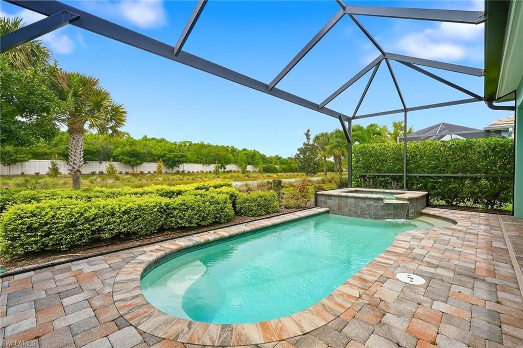 5879 Haiti Dr, Naples, FL 34113 Photo