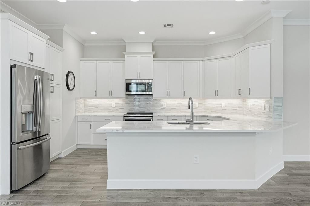 5879 Haiti Dr, Naples, FL 34113 Photo
