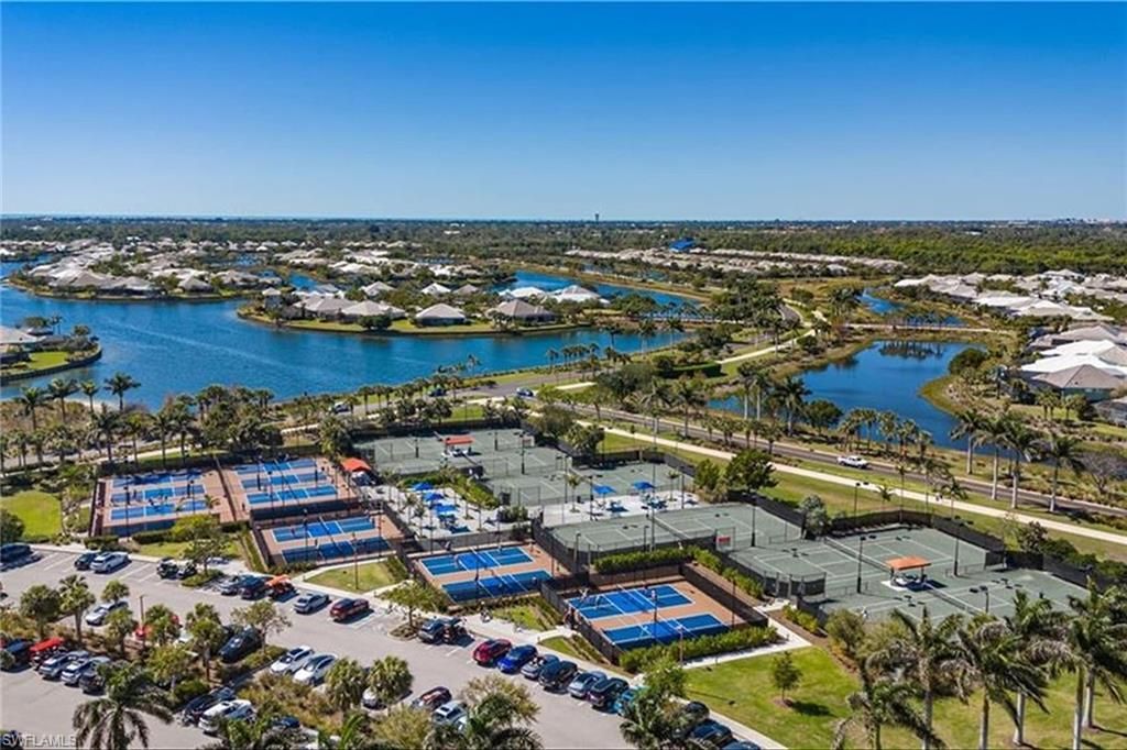 5879 Haiti Dr, Naples, FL 34113 Photo