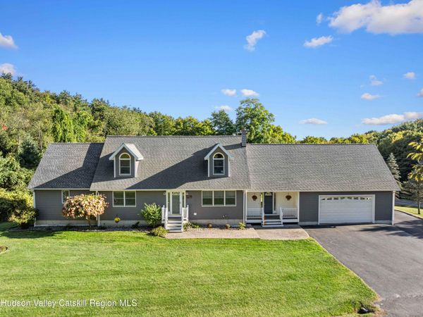 8 Twin Bridges Road Extension, Copake, NY 12516