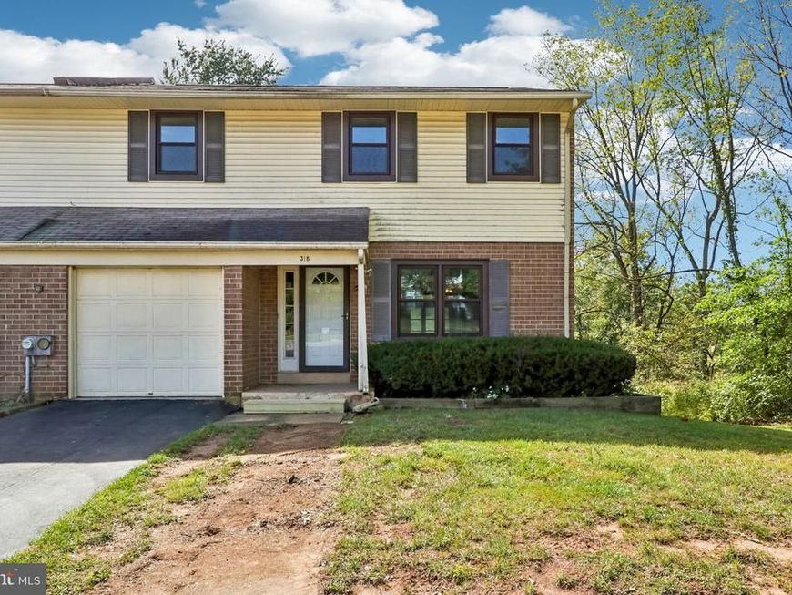 318 Laurel Drive, Collegeville, PA 19426 Main Photo