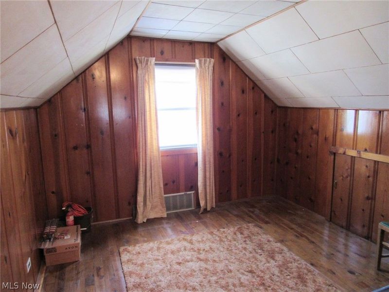 4208 Wetzel Avenue, Cleveland, OH 44109 Photo 14