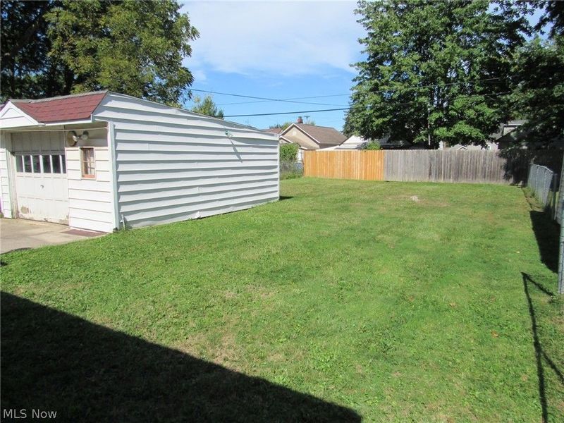 4208 Wetzel Avenue, Cleveland, OH 44109 Photo 20
