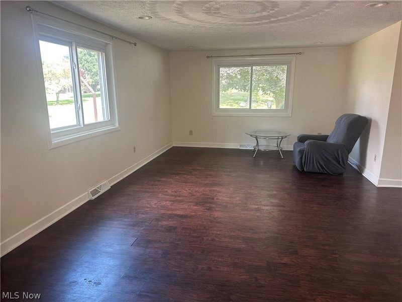 6425 Woodmoor Avenue NW, Canton, OH 44718 Photo 4