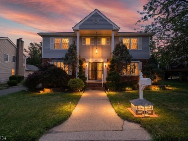 100 Howell Ave, Woodbridge, NJ 08863