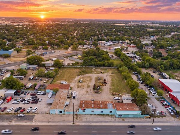 3507 SW MILITARY DR, San Antonio, TX 78211