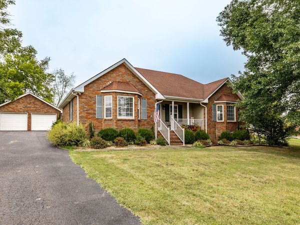 294 Brattontown Cir , Lafayette, TN 37083