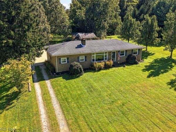 4280 Beechwood Avenue , Alliance, OH 44601