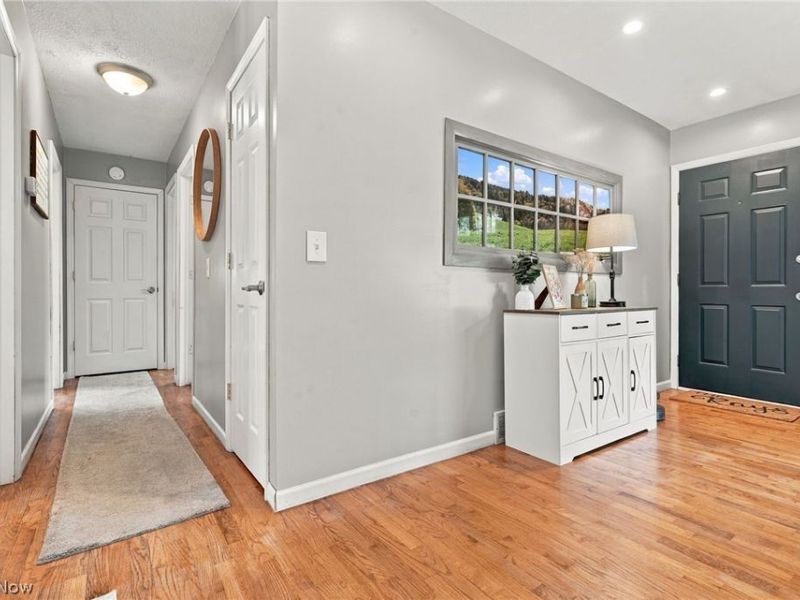 4280 Beechwood Avenue, Alliance, OH 44601 Photo 14