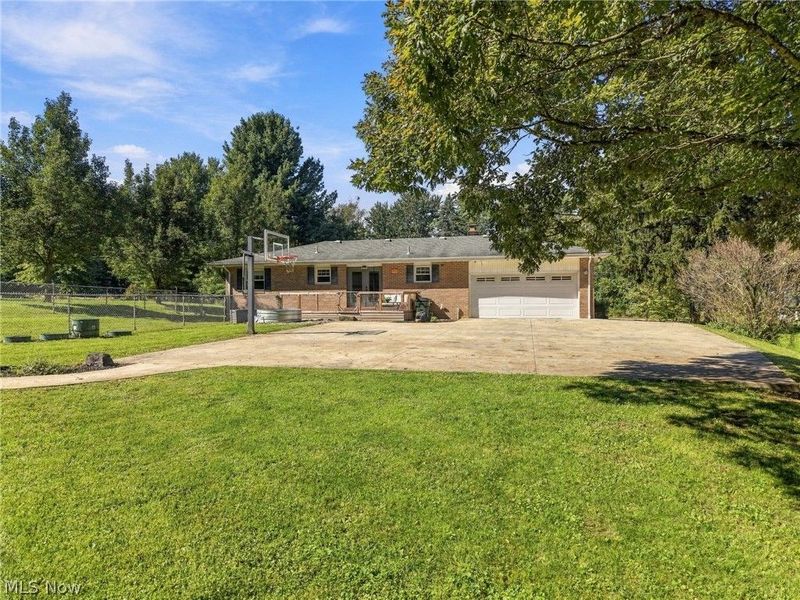 4280 Beechwood Avenue, Alliance, OH 44601 Photo 4