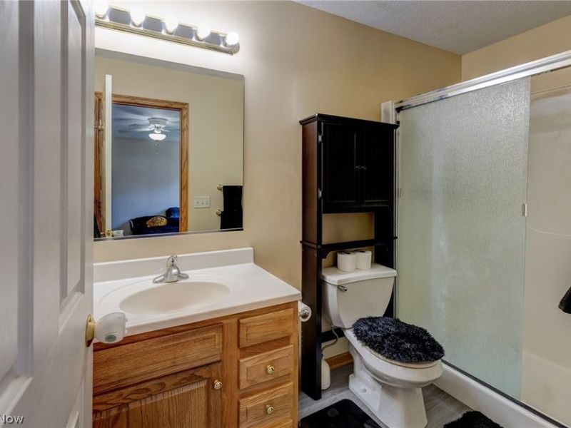 6107 Sky Ridge Avenue NE, Louisville, OH 44641 Photo 15
