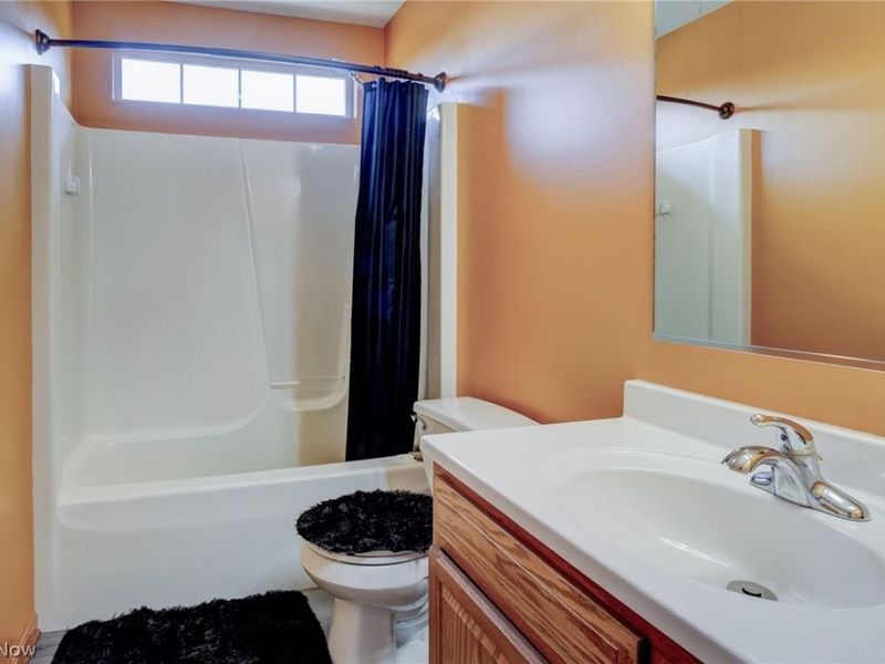6107 Sky Ridge Avenue NE, Louisville, OH 44641 Photo 19
