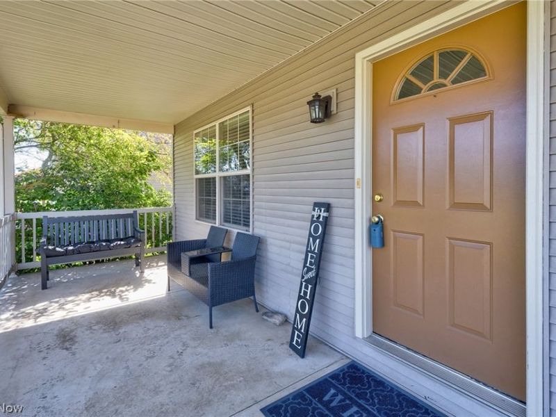 6107 Sky Ridge Avenue NE, Louisville, OH 44641 Photo 7
