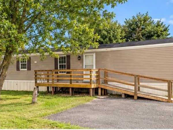 121 SANTILLI ROAD , LANDENBERG, PA 19350