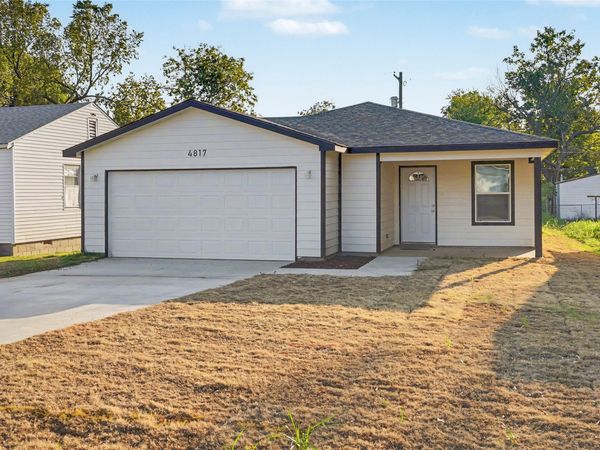 4817 S 32nd West Avenue , Tulsa, OK 74107