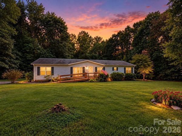 121 Haystack Lane , Olin, NC 28660